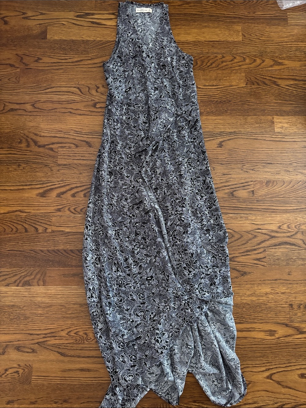 Abercrombie & Fitch Black and White Floral Wrap Dress